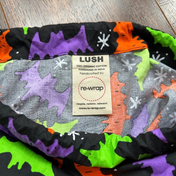 Lush Cosmetics Halloeen bat backpack - Picture 2 of 3